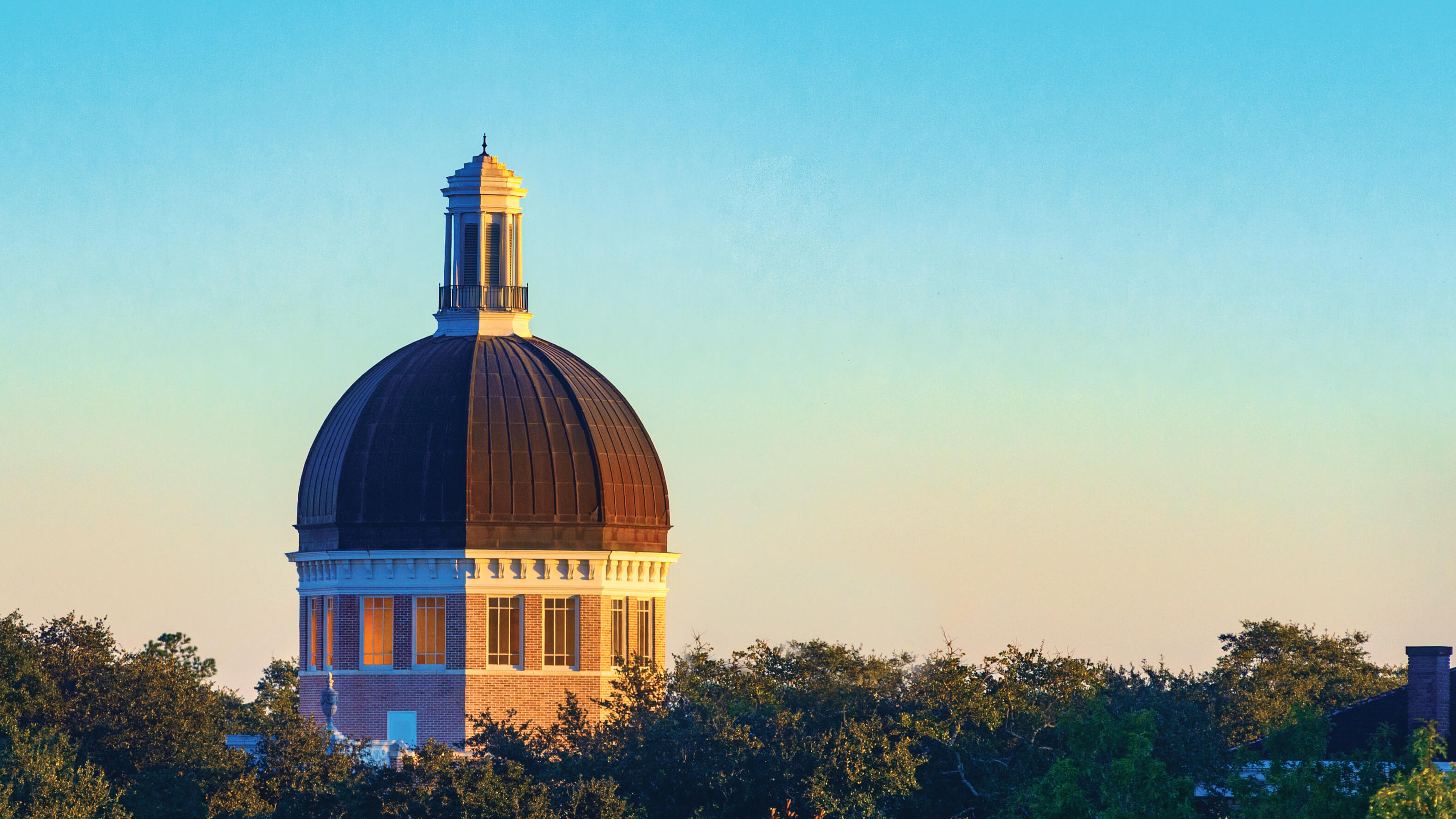 USM dome in sunlight