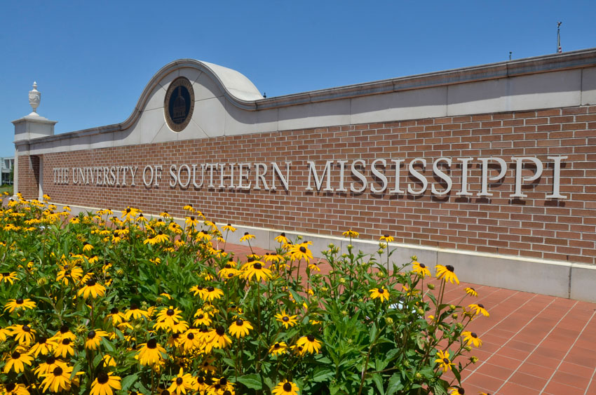 USM Sign