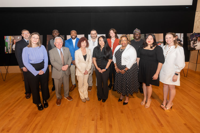 Portrait Unveiling Graduate School