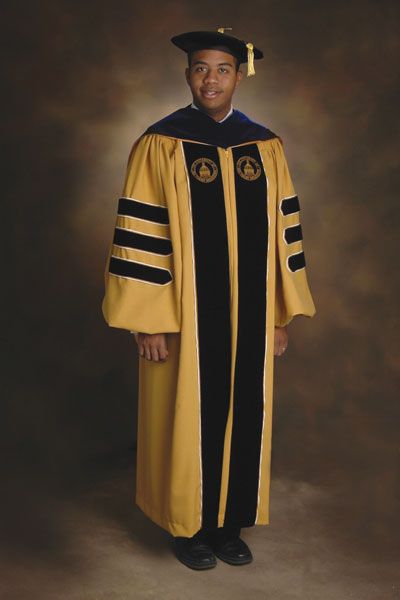 USM doctoral regalia